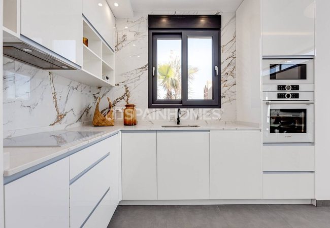 Stylish Villa Within Walking Distance to the Beach in Torrevieja 34