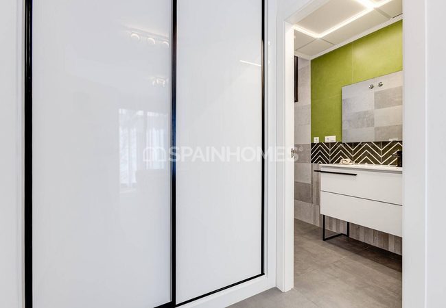 Stylish Villa Within Walking Distance to the Beach in Torrevieja 49