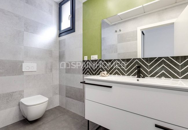 Stylish Villa Within Walking Distance to the Beach in Torrevieja 50