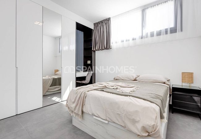 Stylish Villa Within Walking Distance to the Beach in Torrevieja 55