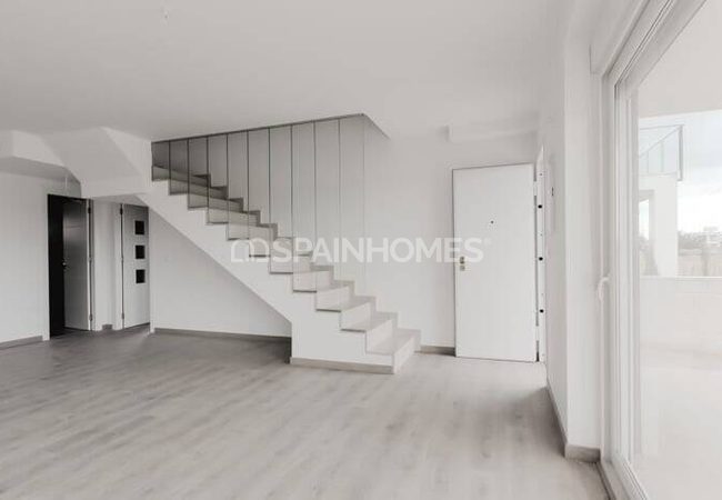 Well-located Santa Pola Villas for Sale on Costa Blanca 5