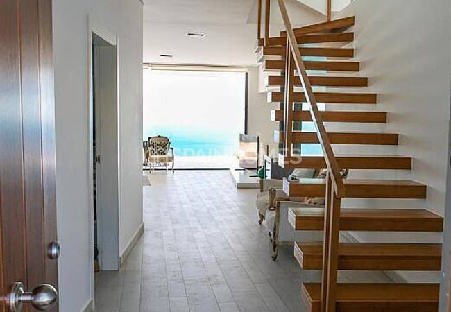 Alicante Benichatell'de Panoramik Deniz Manzaralı Lüks Villa 27