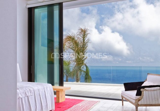 Alicante Benichatell'de Panoramik Deniz Manzaralı Lüks Villa 33
