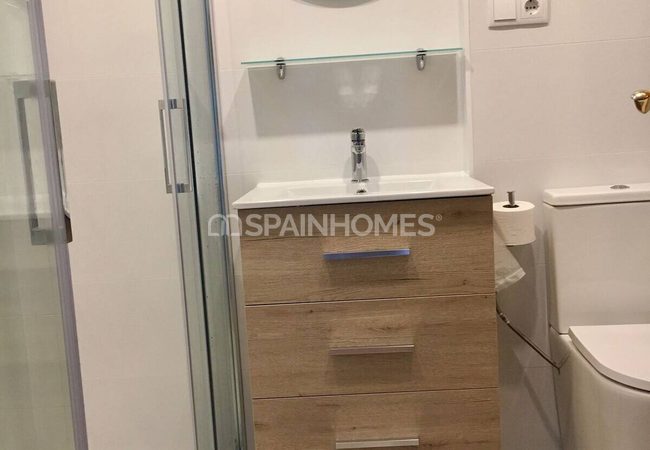 Sea View Apartment with 3 Bedrooms in San Juan Alicante 20