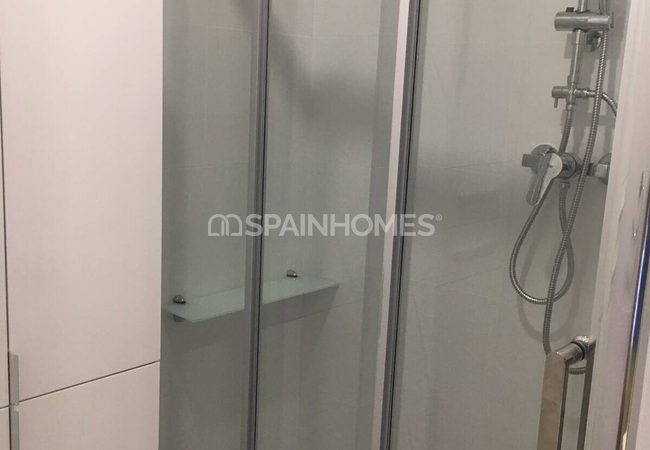 Sea View Apartment with 3 Bedrooms in San Juan Alicante 25