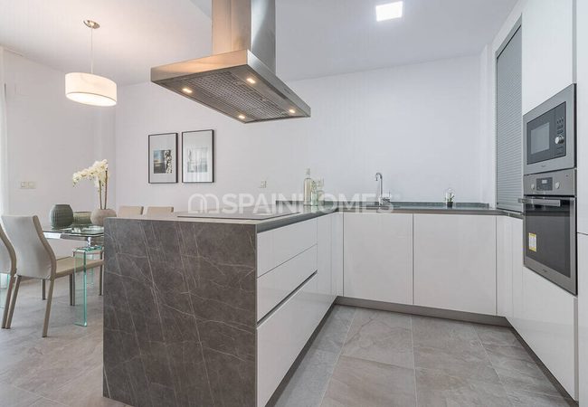 Stylish Flats Close to Amenities in Torrevieja Los Altos 36