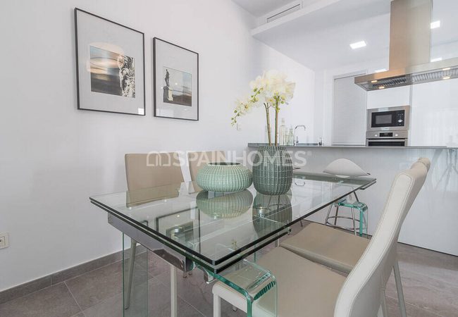 Stylish Flats Close to Amenities in Torrevieja Los Altos 34