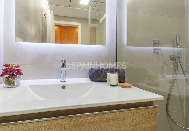 Stylish Flats Close to Amenities in Torrevieja Los Altos 52