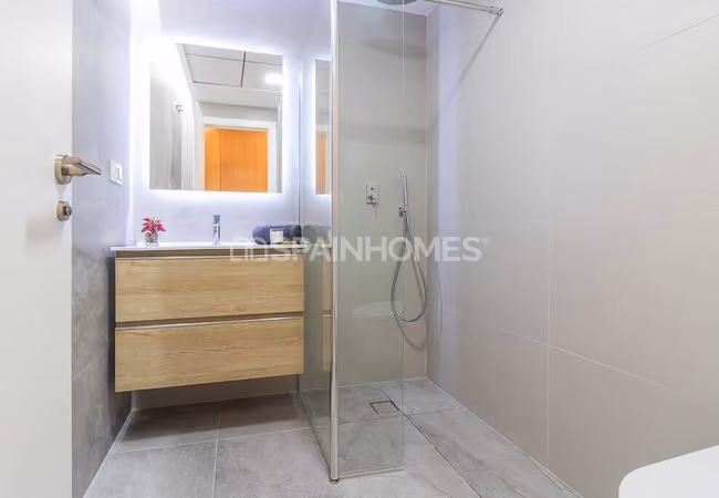 Pisos Con Estilo Cerca De Servicios En Torrevieja Los Altos 54