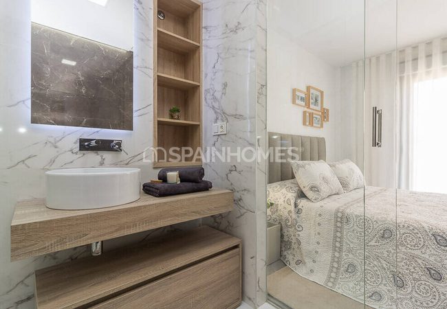 Stylish Flats Close to Amenities in Torrevieja Los Altos 60