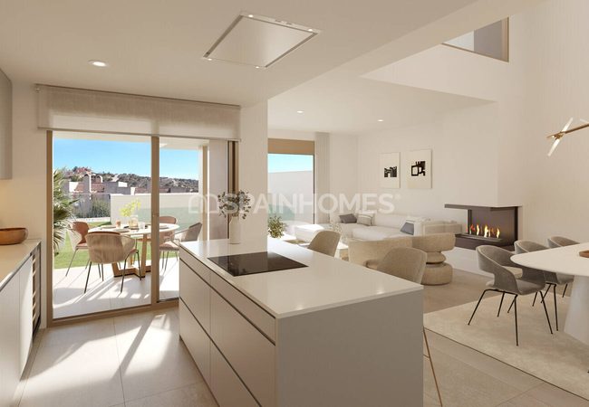 5-bedroom Villas with Luxe Design Close to Beach in Alicante 16