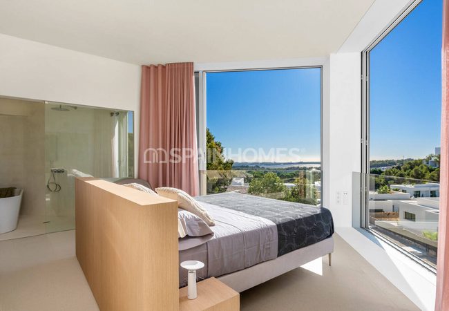 Detached Luxury House Inside a Prestigious Resort in San Miguel 13