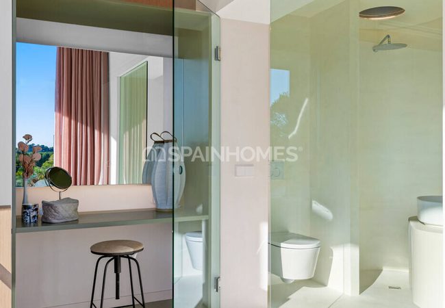 Detached Luxury House Inside a Prestigious Resort in San Miguel 17