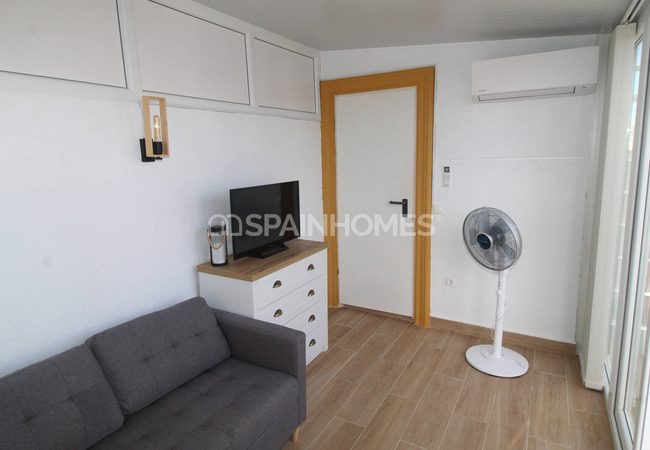 Renovated Mediterranean House Close to Amenities in La Zenia 34