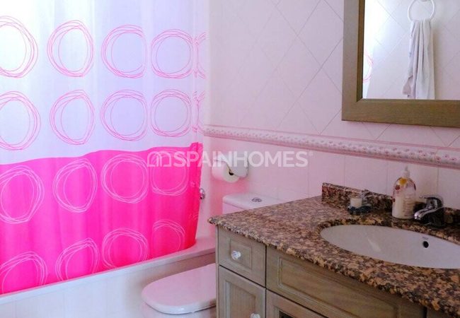 Amplia Villa Con Piscina Y Parking En Orihuela Centro 85