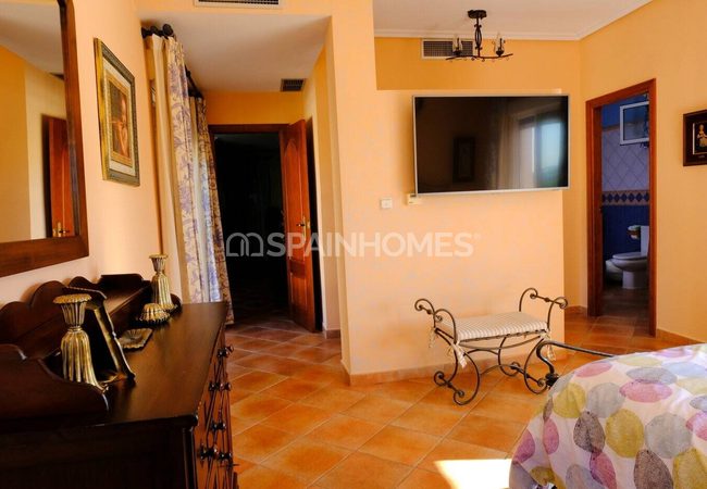 Amplia Villa Con Piscina Y Parking En Orihuela Centro 78