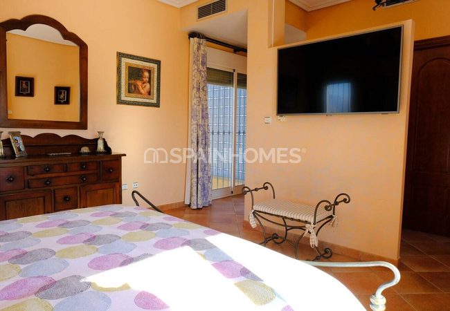 Amplia Villa Con Piscina Y Parking En Orihuela Centro 118