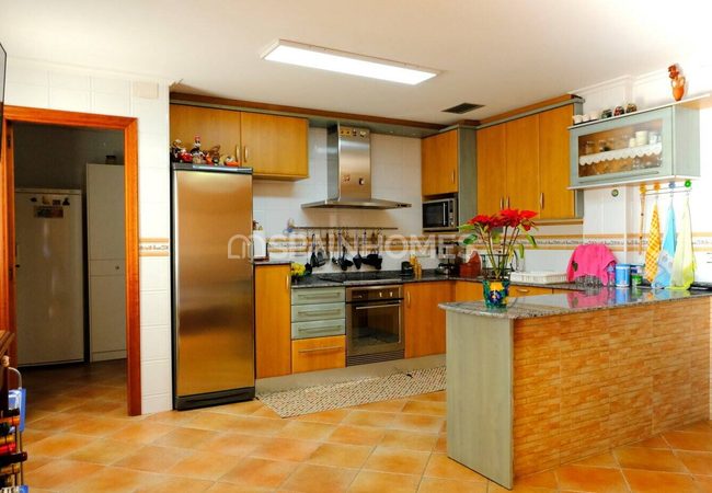Amplia Villa Con Piscina Y Parking En Orihuela Centro 63