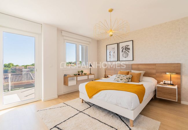 Alicante La Nucia'da Havuzlu Sitede Şık Yarı Müstakil Villalar 39