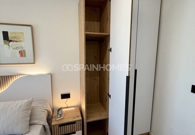 2-bedroom Golf Flats in a Complex with Pool in Algorfa Alicante 28