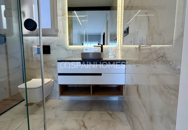 2-bedroom Golf Flats in a Complex with Pool in Algorfa Alicante 30