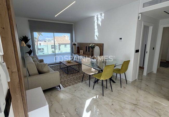 2-bedroom Golf Flats in a Complex with Pool in Algorfa Alicante 14