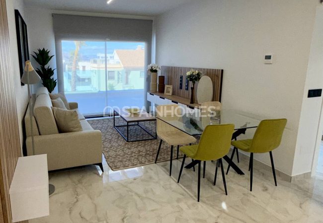 2-bedroom Golf Flats in a Complex with Pool in Algorfa Alicante 13