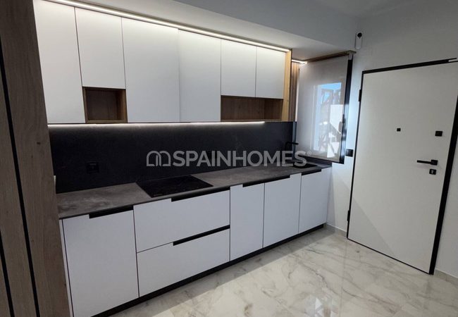 2-bedroom Golf Flats in a Complex with Pool in Algorfa Alicante 18