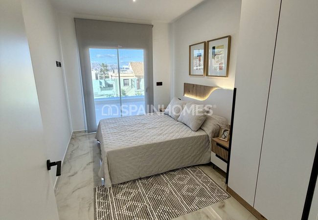 2-bedroom Golf Flats in a Complex with Pool in Algorfa Alicante 22