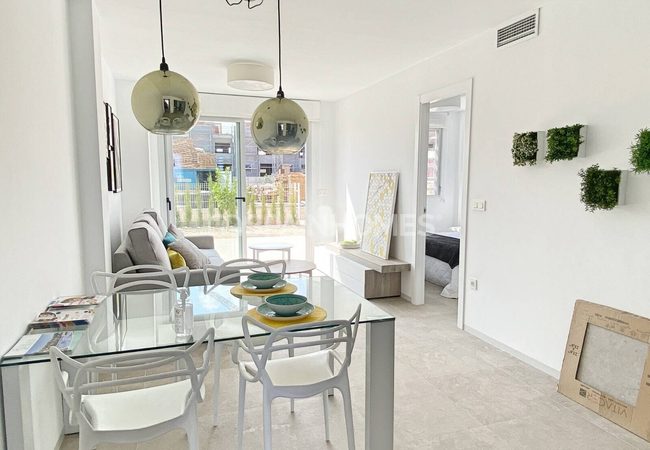 Stylish Flats with Garden or Solarium in Torrevieja 7