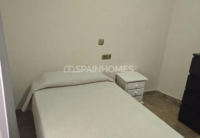 Piso De 3 Dormitorios Cerca De La Playa En Torrevieja 6
