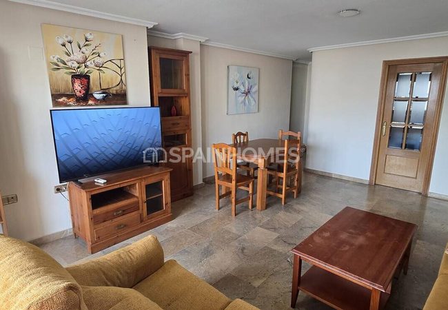 3-bedroom Flat Near the Beach in Torrevieja