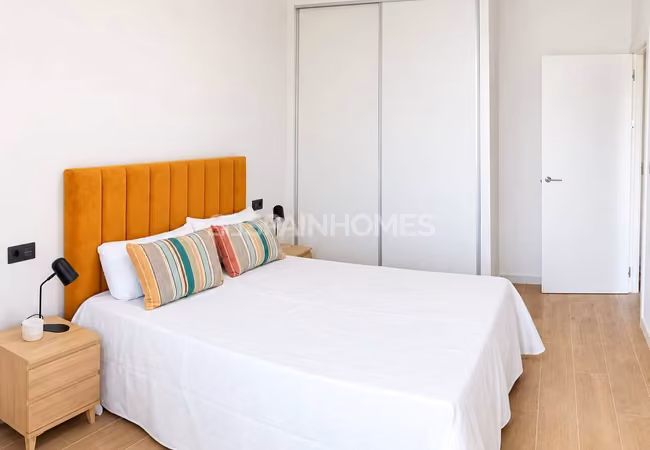 Apartments with Pool Near the Sea in Los Altos Alicante 10