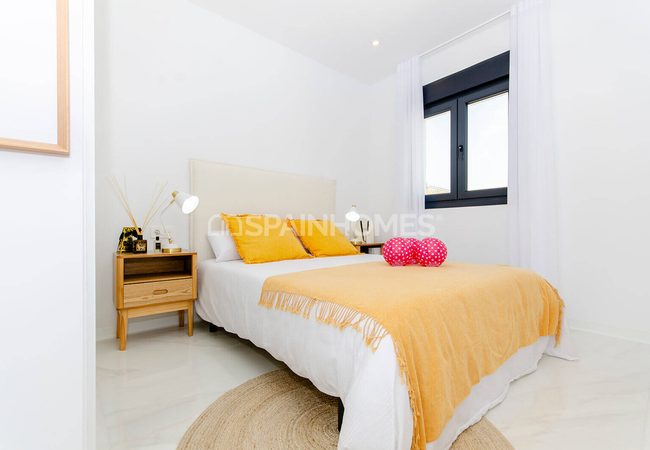 Villas with Private Pools Near Amenities in Orihuela Alicante 34
