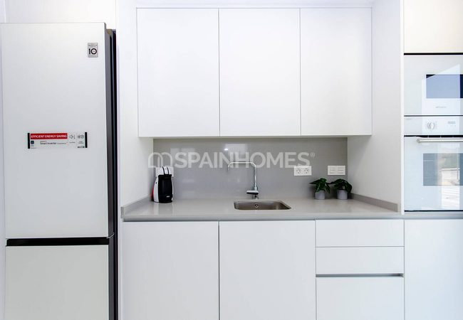Villas with Private Pools Near Amenities in Orihuela Alicante 28