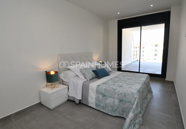 Sea View Apartments in Orihuela Costa Close to Shopping Centers 15