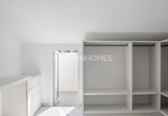 Exclusively Located Apartments in Benalmadena Overlooking the Sea 21