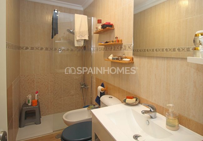 Well-located Apartment with Swimming Pool in Benalmadena 15