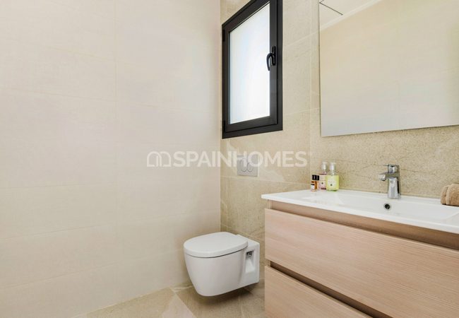 Spacious New Villa with Private Pool in Benijofar, Alicante 15