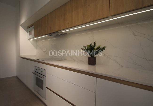 Spacious Apartments and Penthouses Perfectly Located in Torrevieja 32