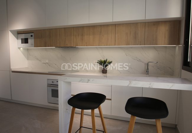 Spacious Apartments and Penthouses Perfectly Located in Torrevieja 34