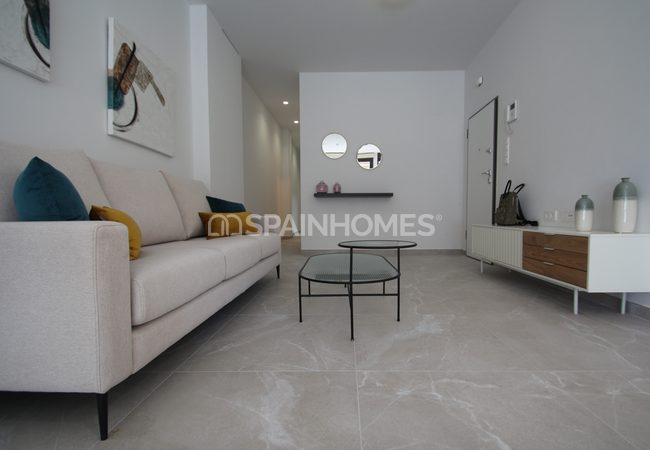 Spacious Apartments and Penthouses Perfectly Located in Torrevieja 38