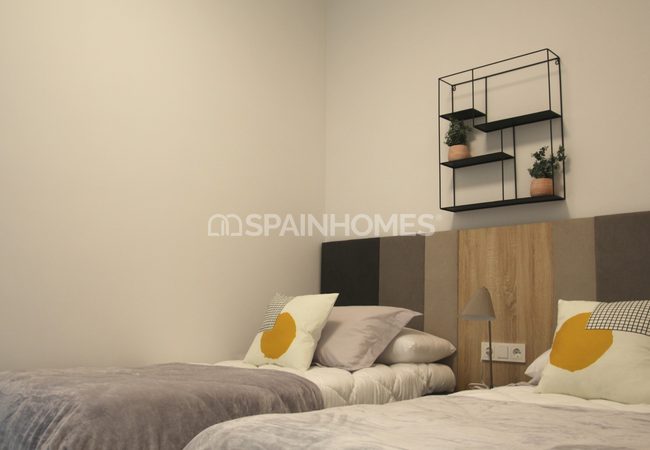 Spacious Apartments and Penthouses Perfectly Located in Torrevieja 12
