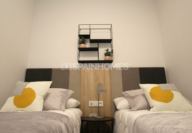 Spacious Apartments and Penthouses Perfectly Located in Torrevieja 14