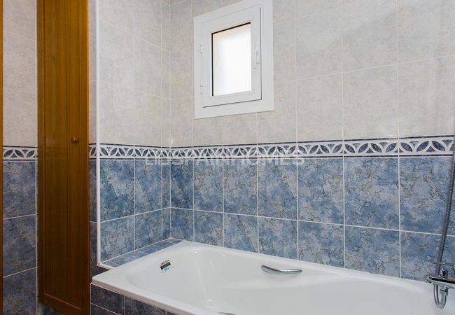 Ready to Move Semi-detached Country House in Murcia 22