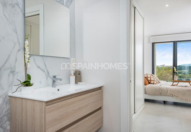 Well Located Detached Villas in Benijofar, Alicante 32