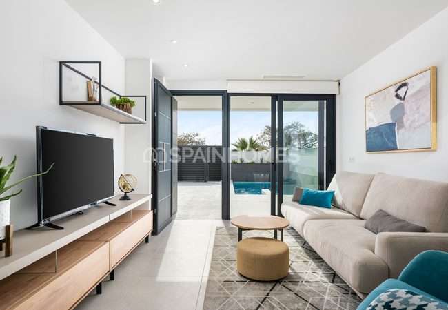 Well Located Detached Villas in Benijofar, Alicante 17