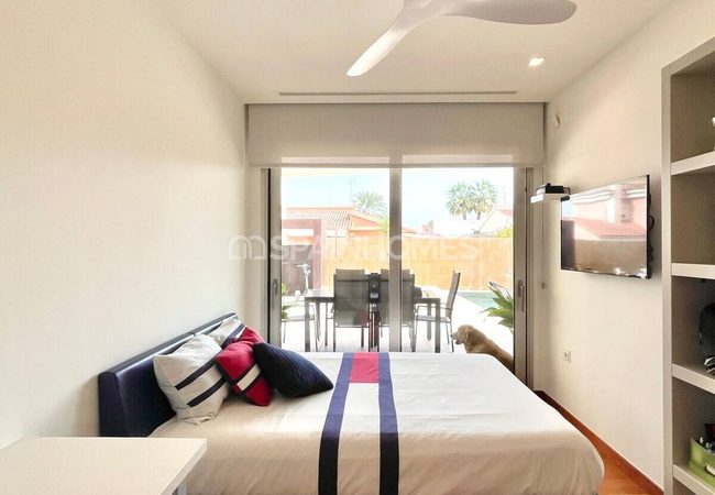 Costa Calida San Pedro Del Pinatar'da Havuzlu Şık Villa 50