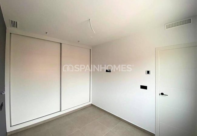 Villa with Pool and Parking in Los Alcázares Murcia 8