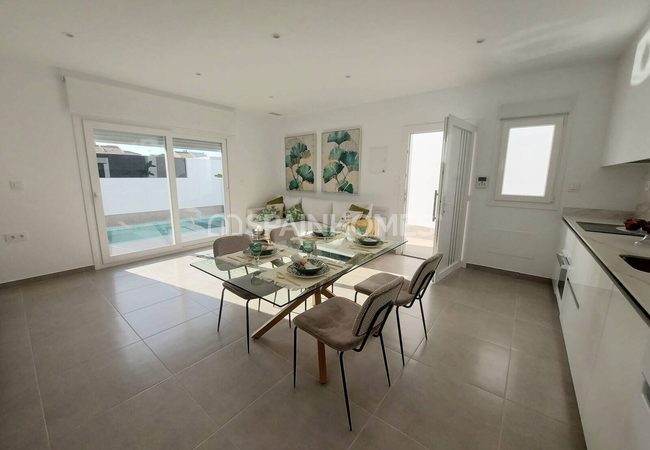 Contemporary Bungalows with Private Pools in Roldán, Murcia 10